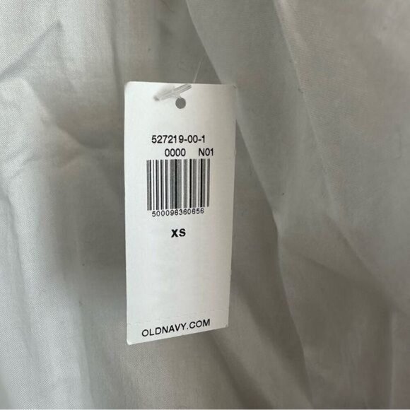 Old Navy Ruffle-Trimmed Pintucked Collarless Tuxedo Shirt White Size XS - Picture 5 of 10